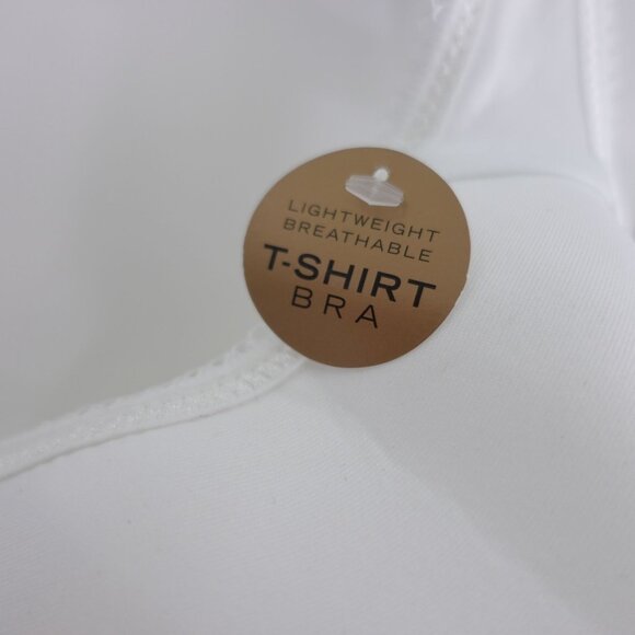 NEW Wacoal Basic Beauty Underwire T-Shirt Bra White Size 44C 853192 - Picture 3 of 4